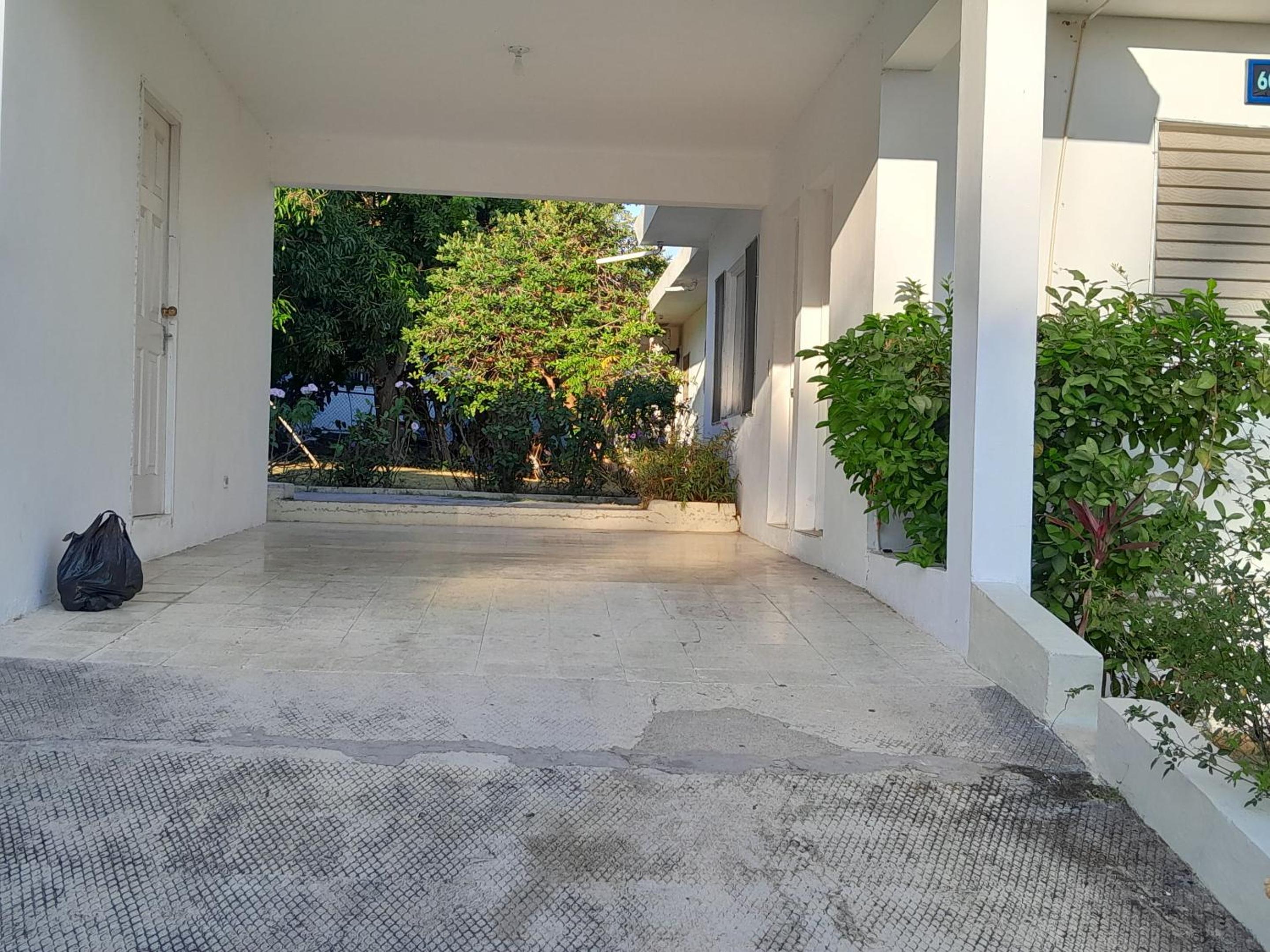 Villa Chinnor view 4
