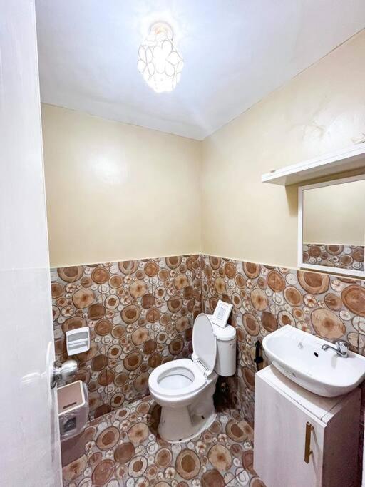 Townhouse with game area and access to swimming pool