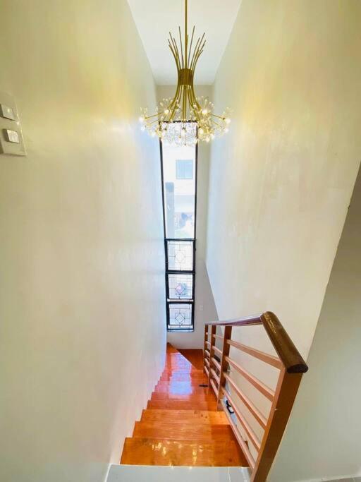 Townhouse with game area and access to swimming pool