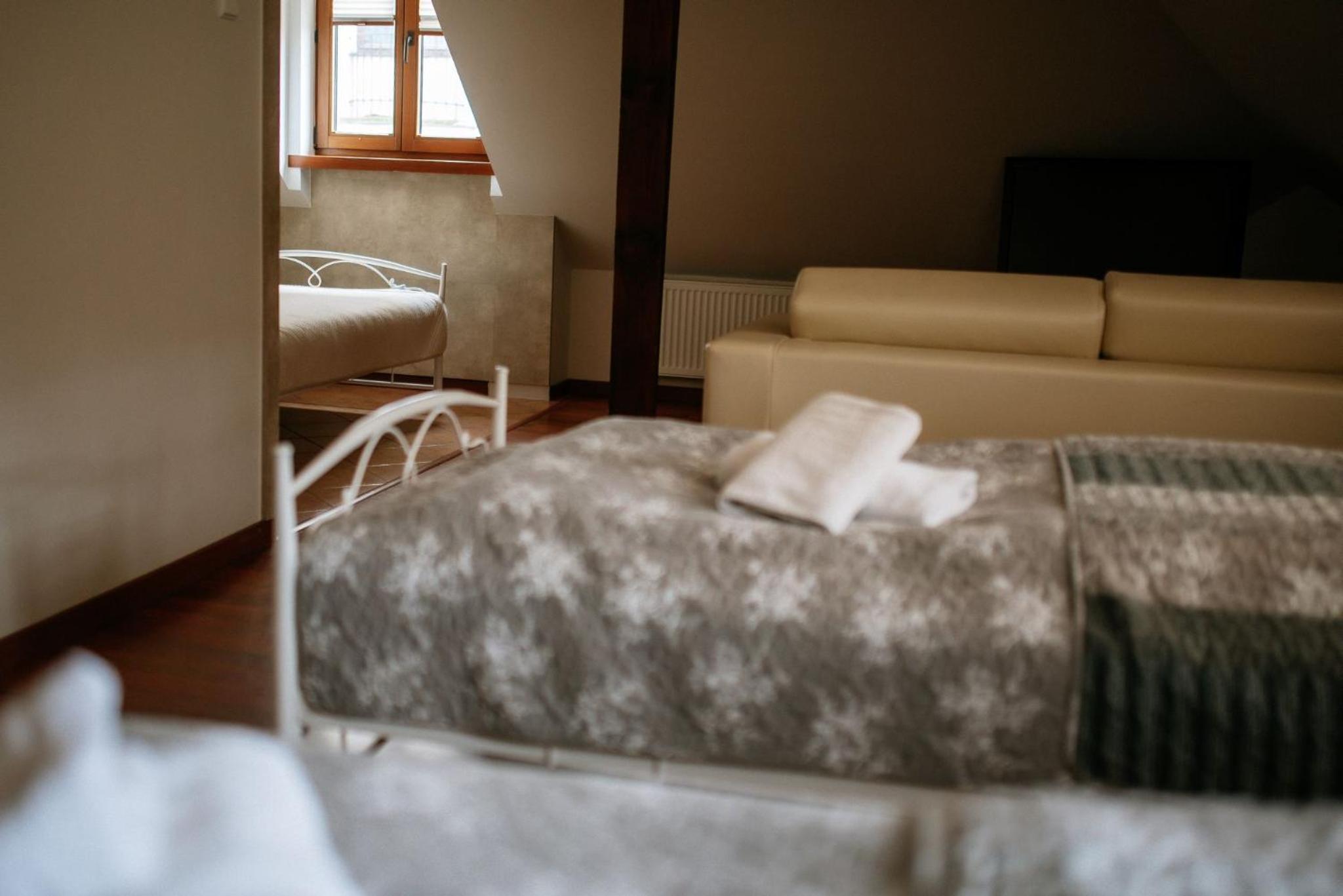 Photo 42