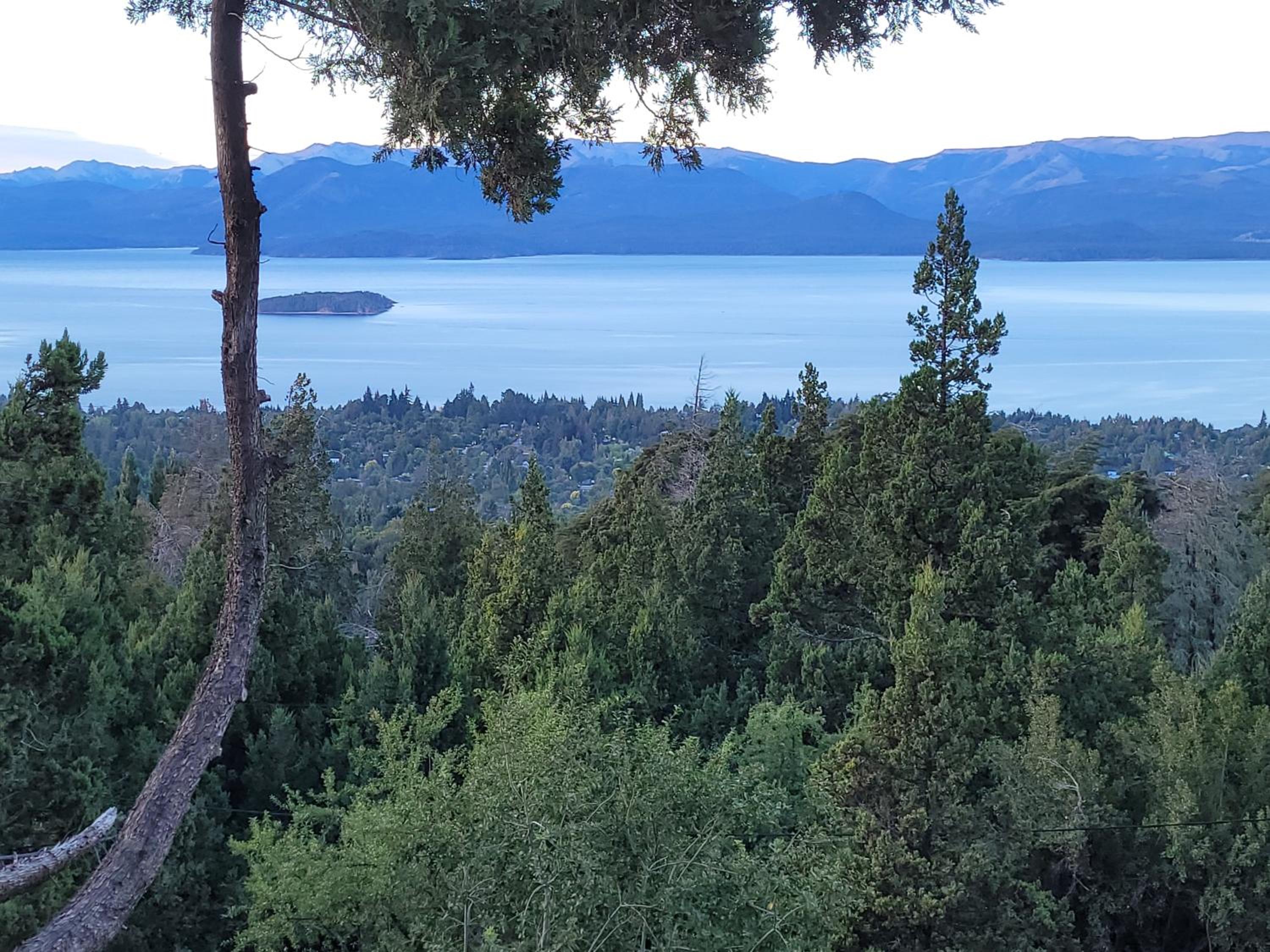 Cabaña con increíble vista al Nahuel Huapi