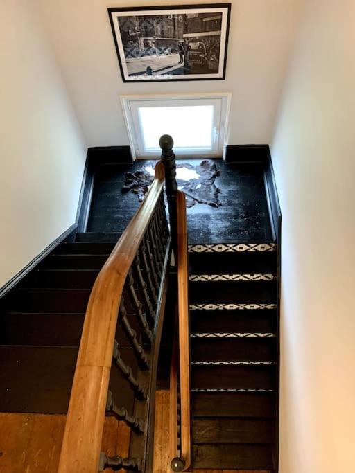 Chic Townhouse near Tunnels Beaches Ilfracombe view 2