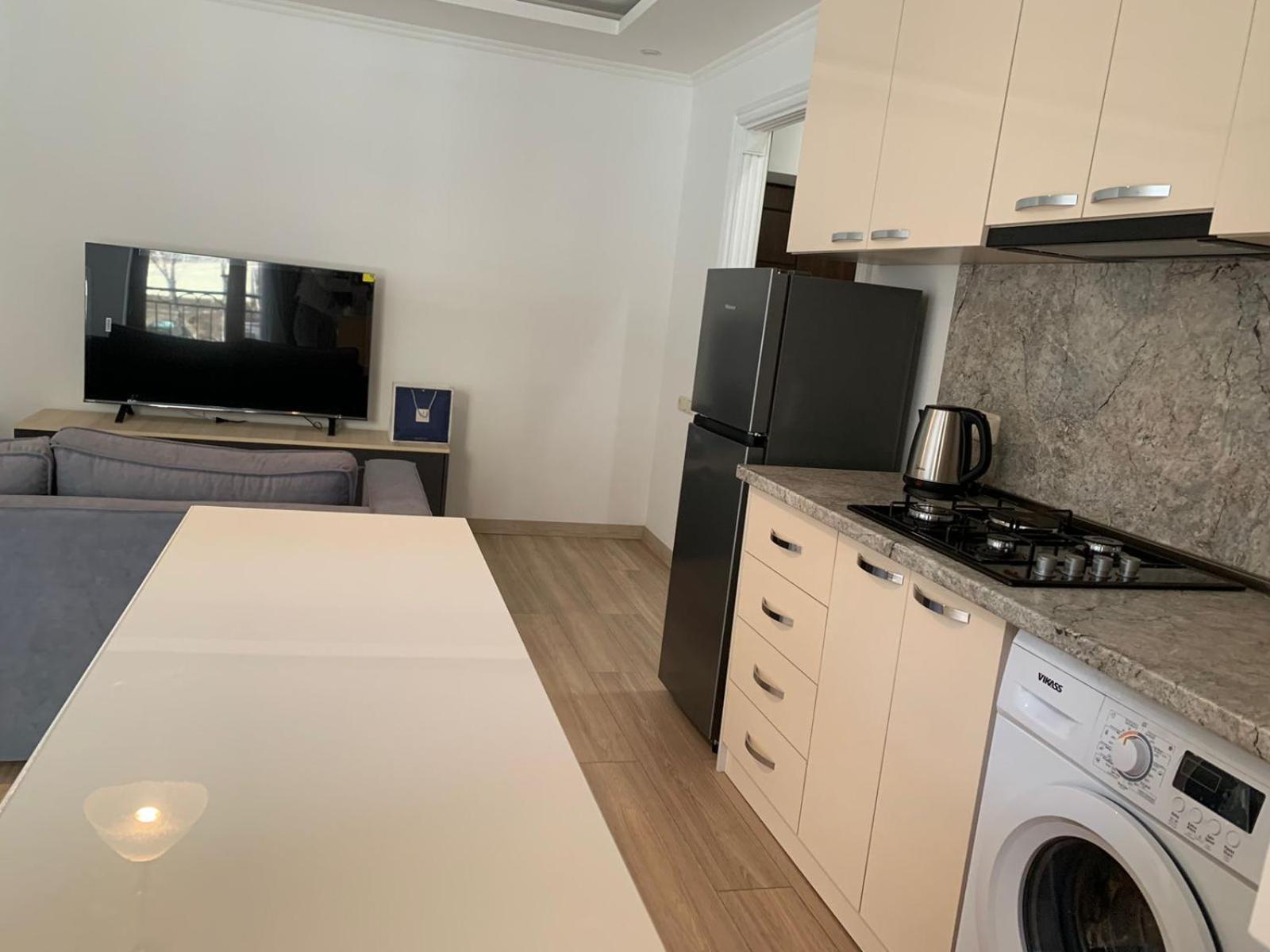 19Tumanyan Excellent apartment in the centre of capital