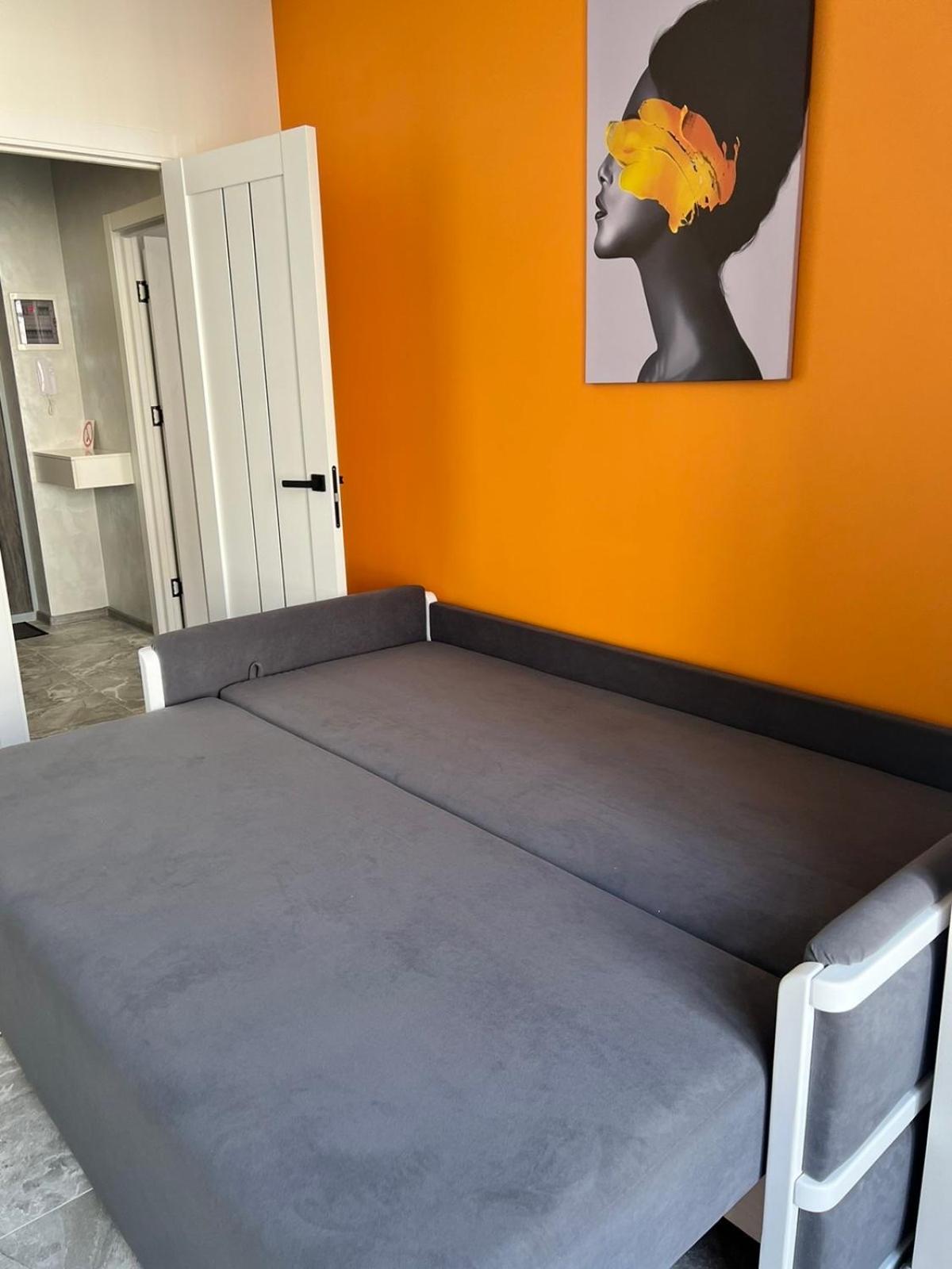 Gold Apartment Vysochana18