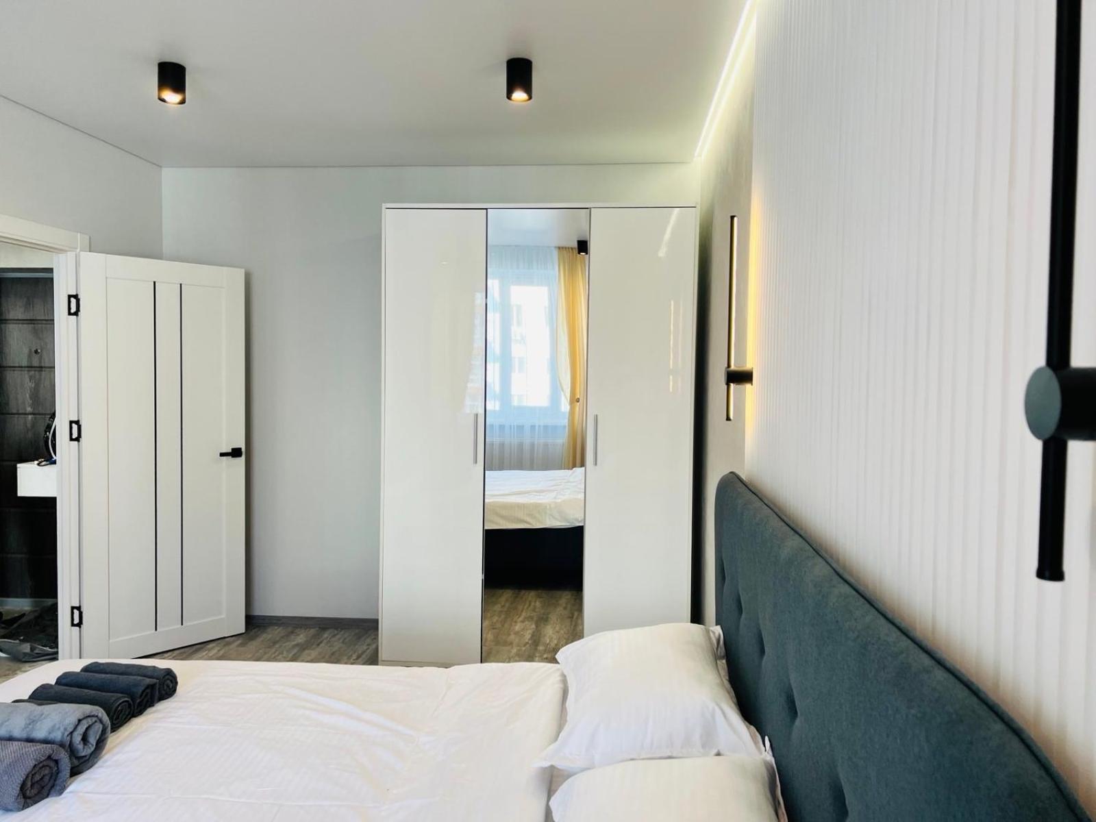 Gold Apartment Vysochana18