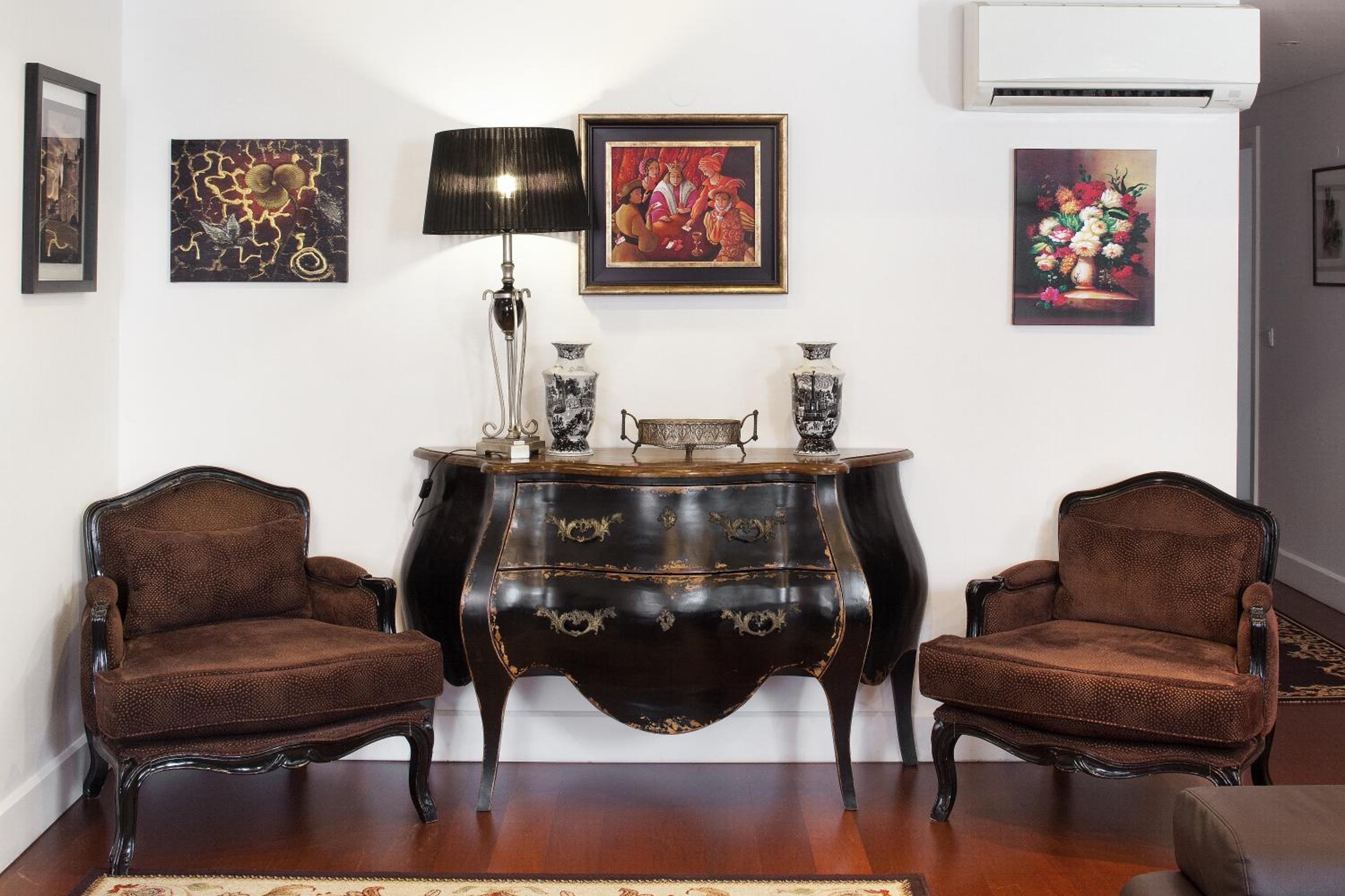 Lisbon Rentals Chiado