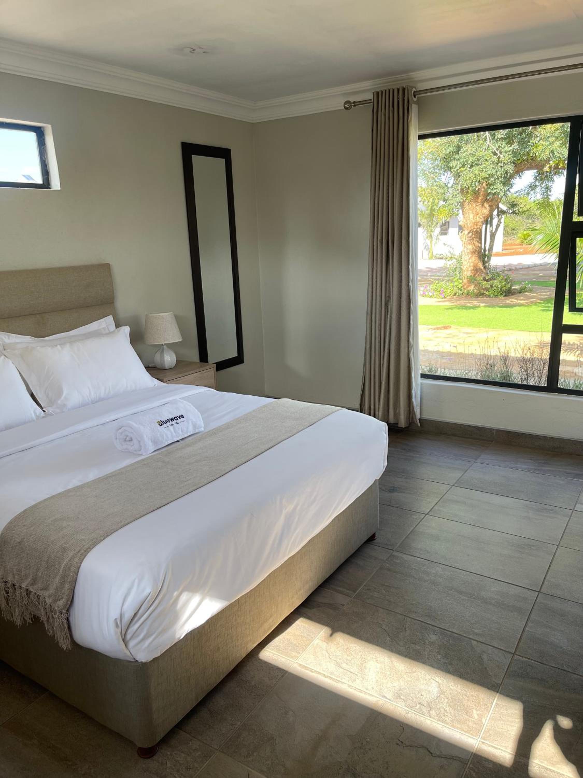 Bluewave Farm Villa