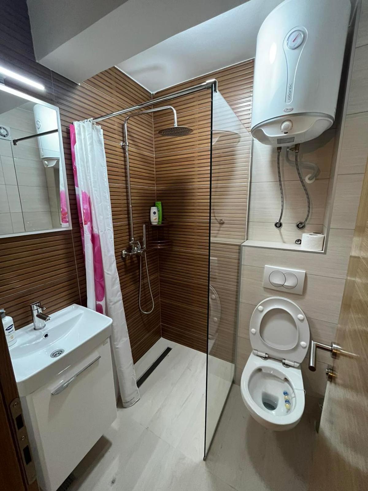Apartmani NIX VIR