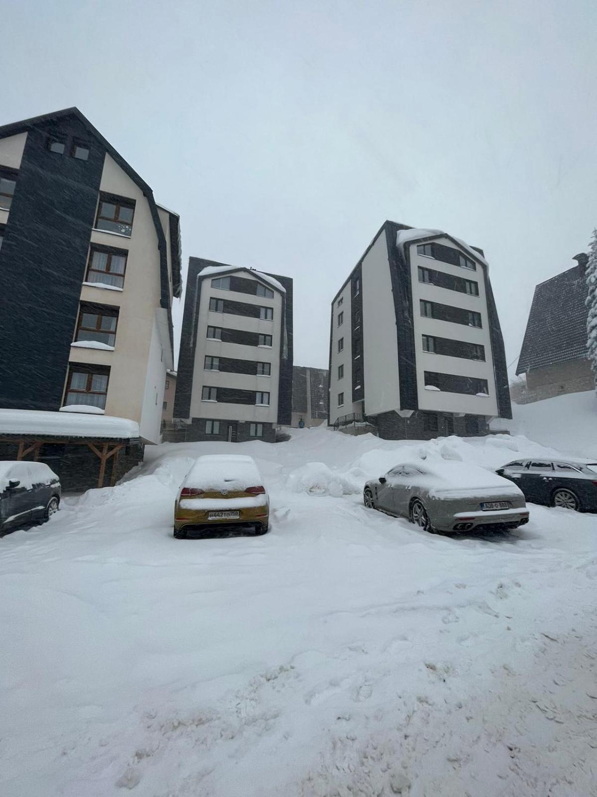Apartmani NIX VIR