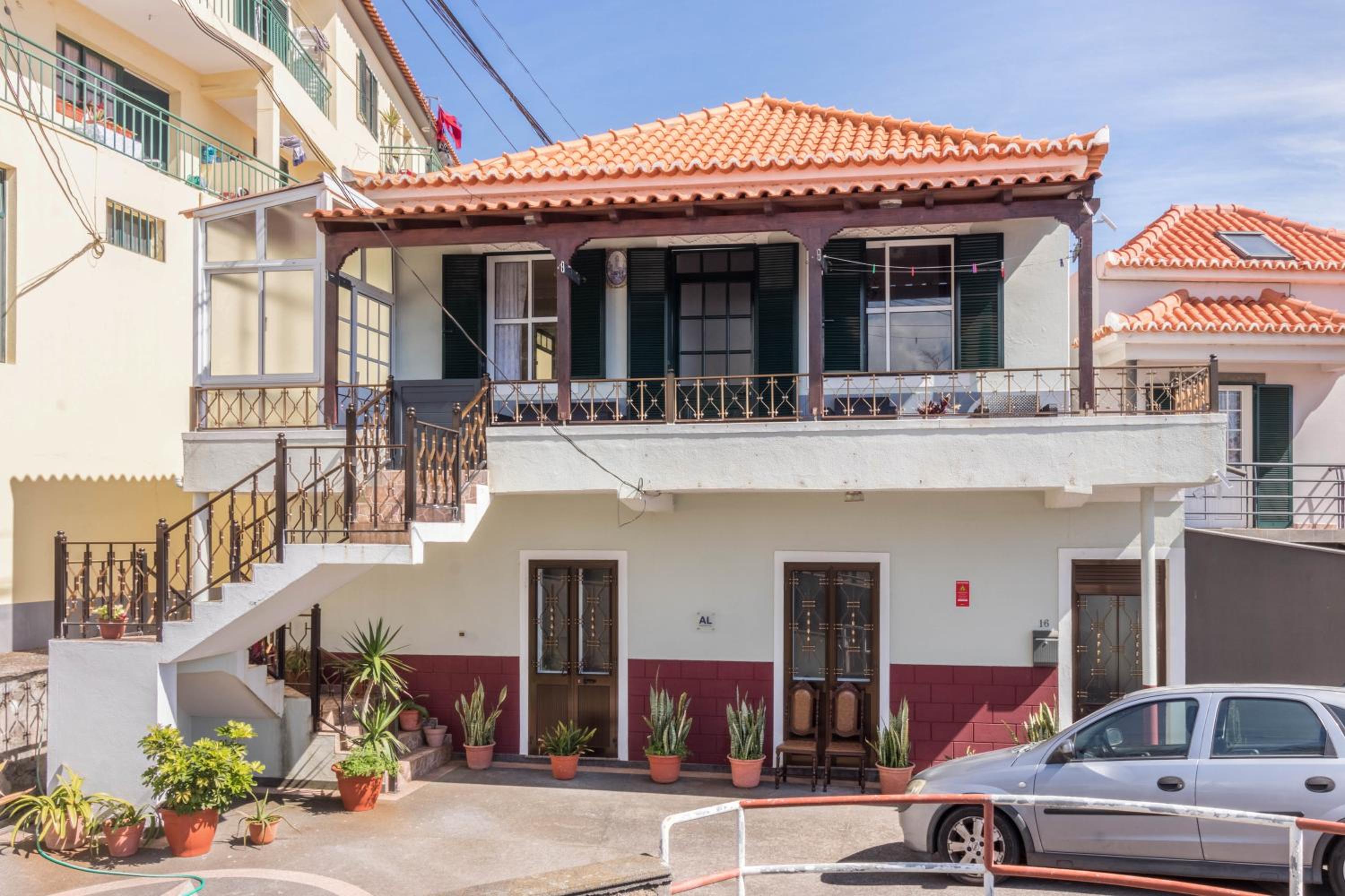 Hotel Home Away From Home - Image 1