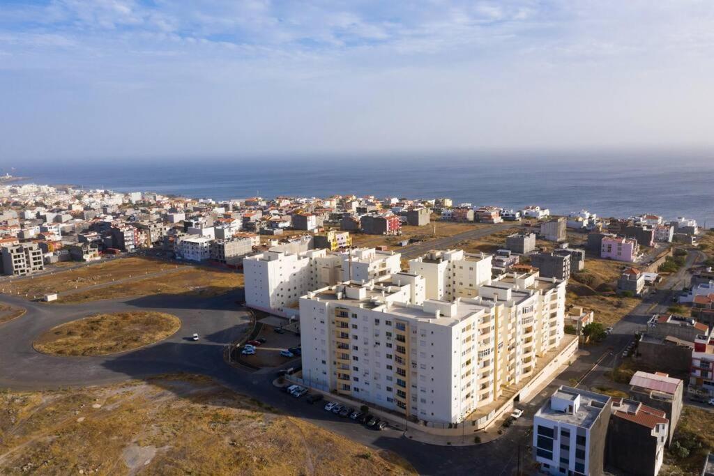 3 bedroom apt, Exterior POOL , Cidadela - LCGR