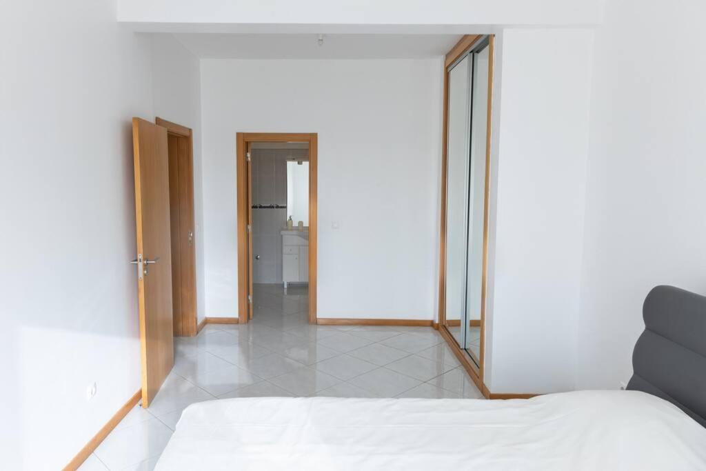 3 bedroom apt, Exterior POOL , Cidadela - LCGR