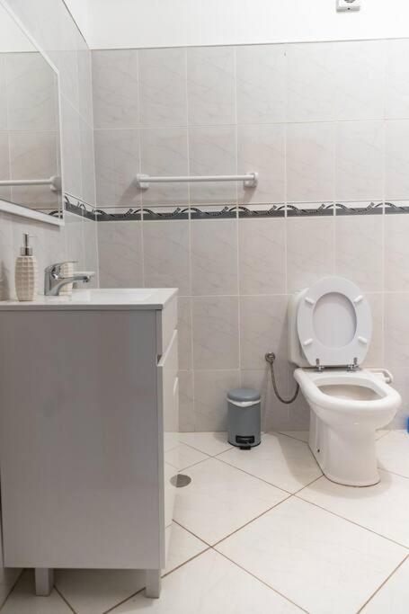 3 bedroom apt, Exterior POOL , Cidadela - LCGR