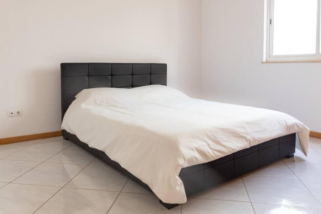 3 bedroom apt, Exterior POOL , Cidadela - LCGR