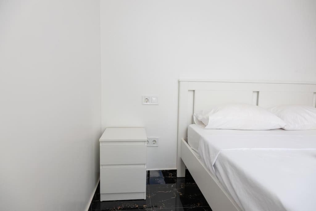 3 bdr apt, Palmarejo - LCGR