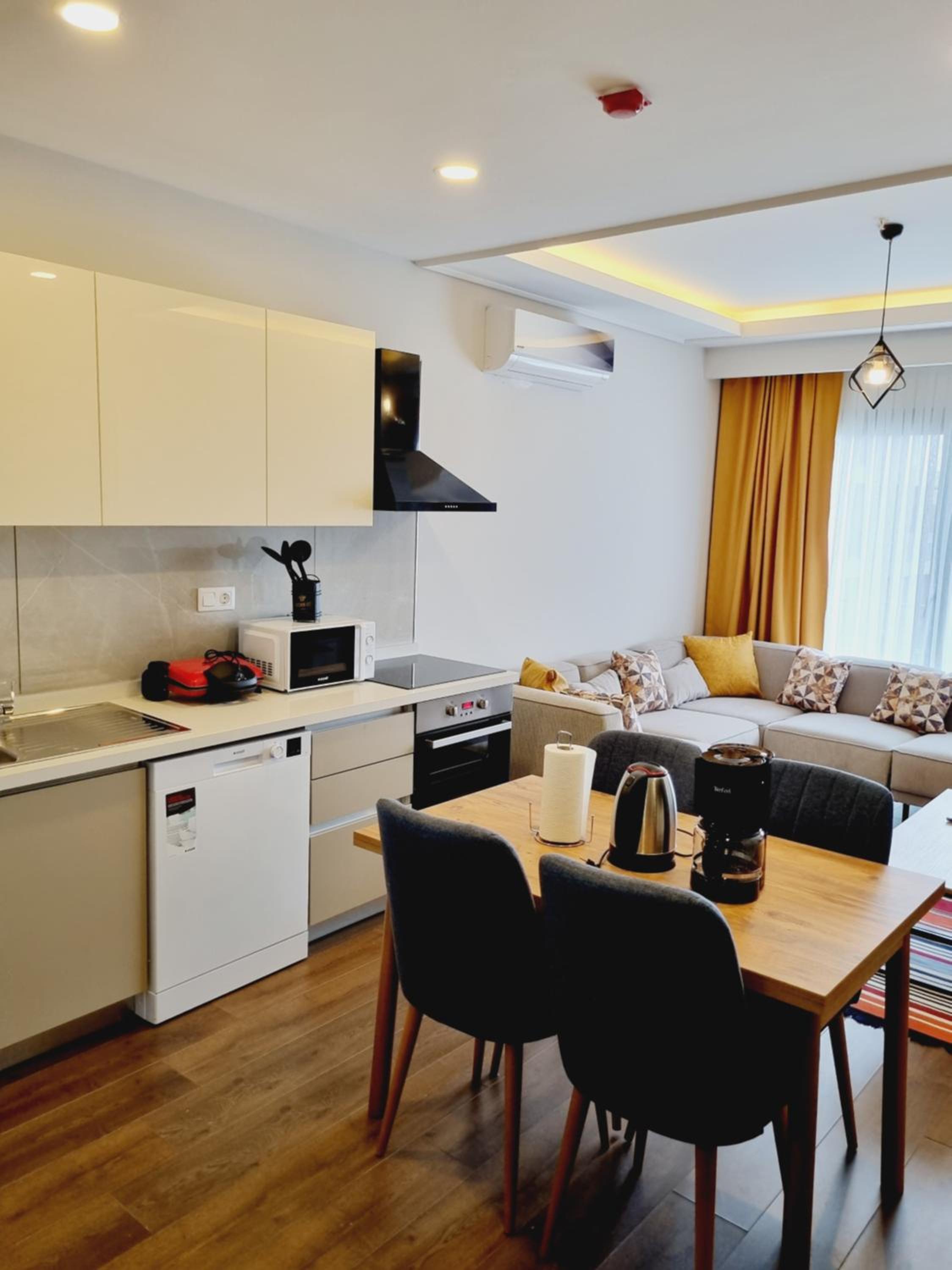 Otto Residences City Center 216
