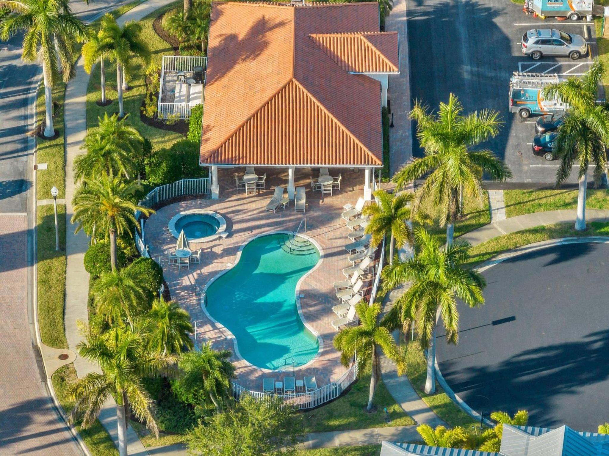 3 bed 3 bath Waterfront Condo in Gated Community view 3