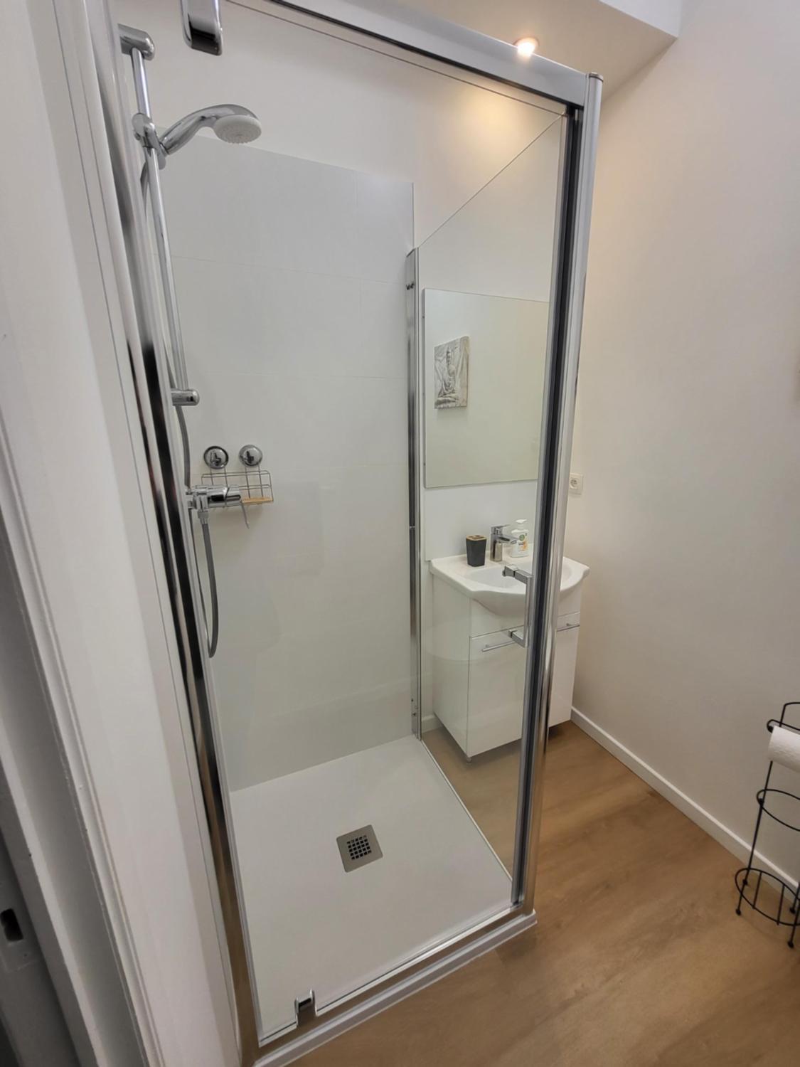 Studios idéalement situés - EU