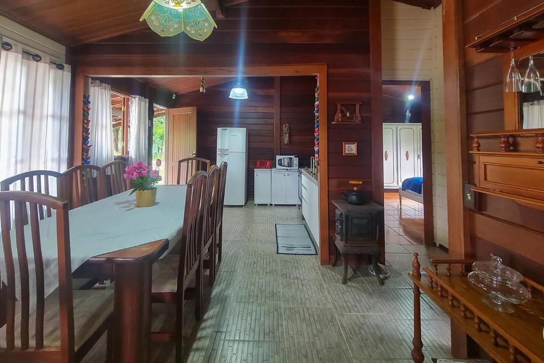 Chacara com lazer completo e WiFi em Lapa PR