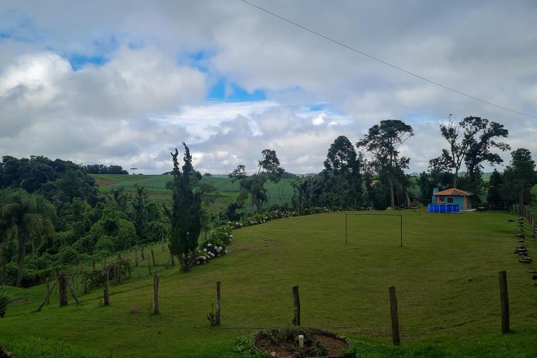 Chacara com lazer completo e WiFi em Lapa PR