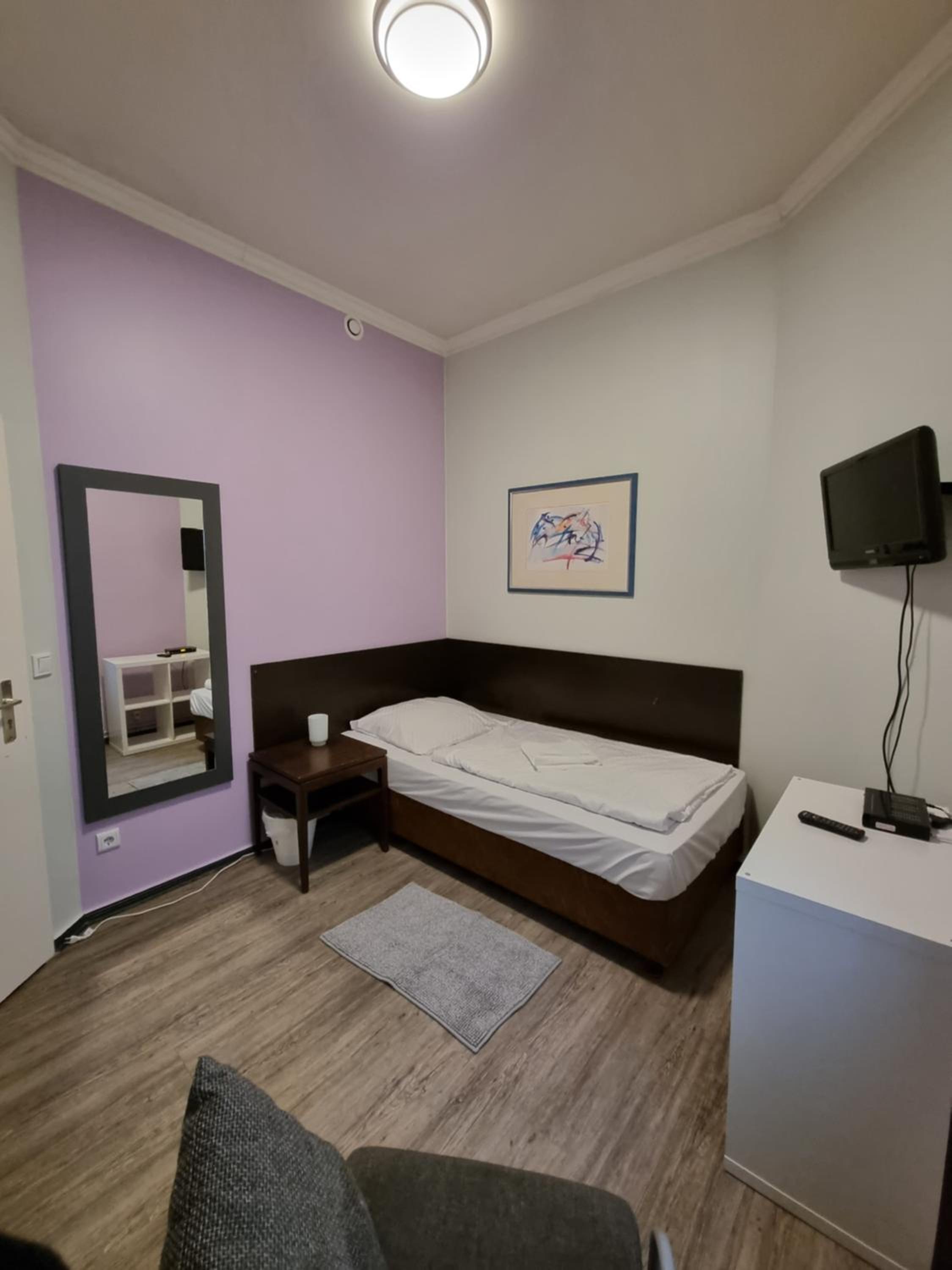 Albert rooms