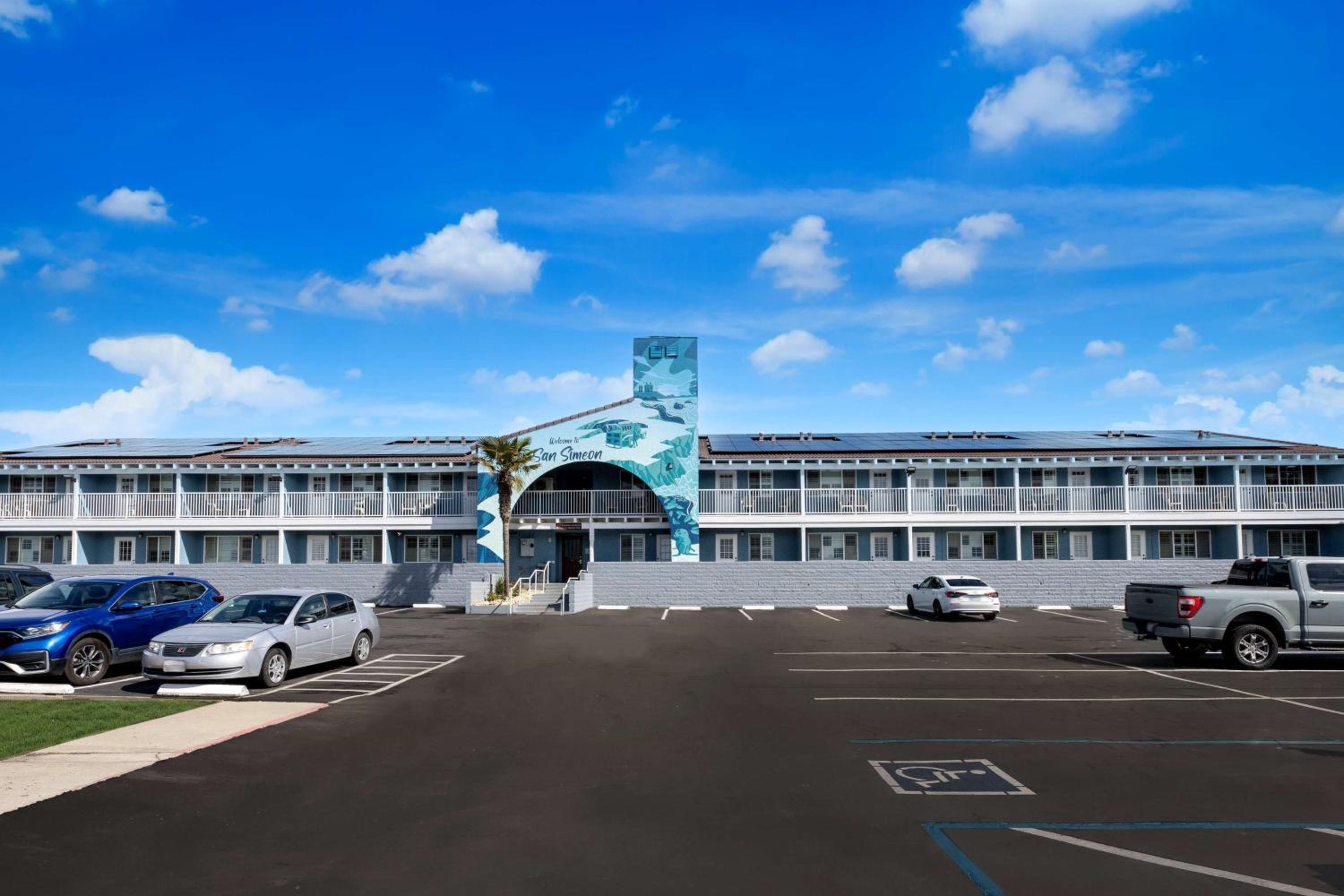 San Simeon Vacations - Pacific Coast Roadhouse Hotel - Property Image 74