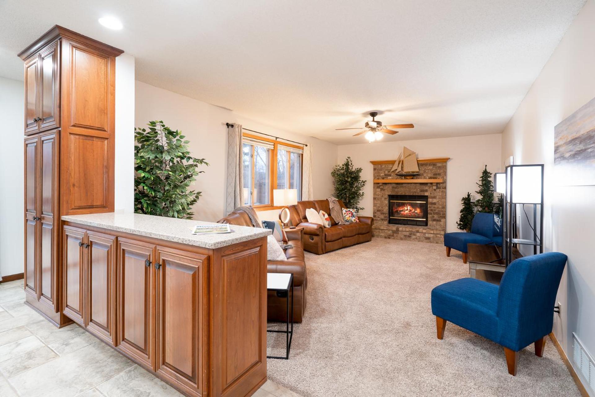 Minneapolis / St Paul Vacations - Lakeside Park Escape - Property Image 1