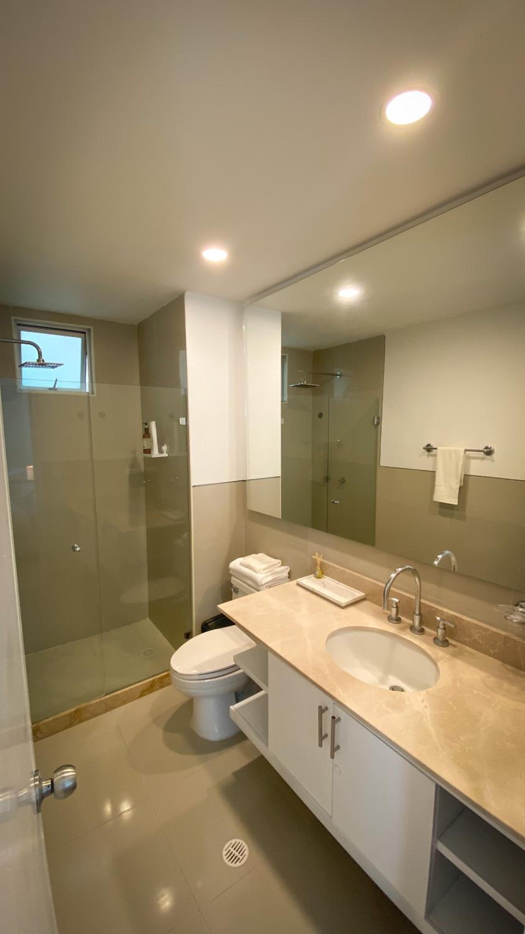 Vista al mar en Cartagena , Apartamento en Morros view 2