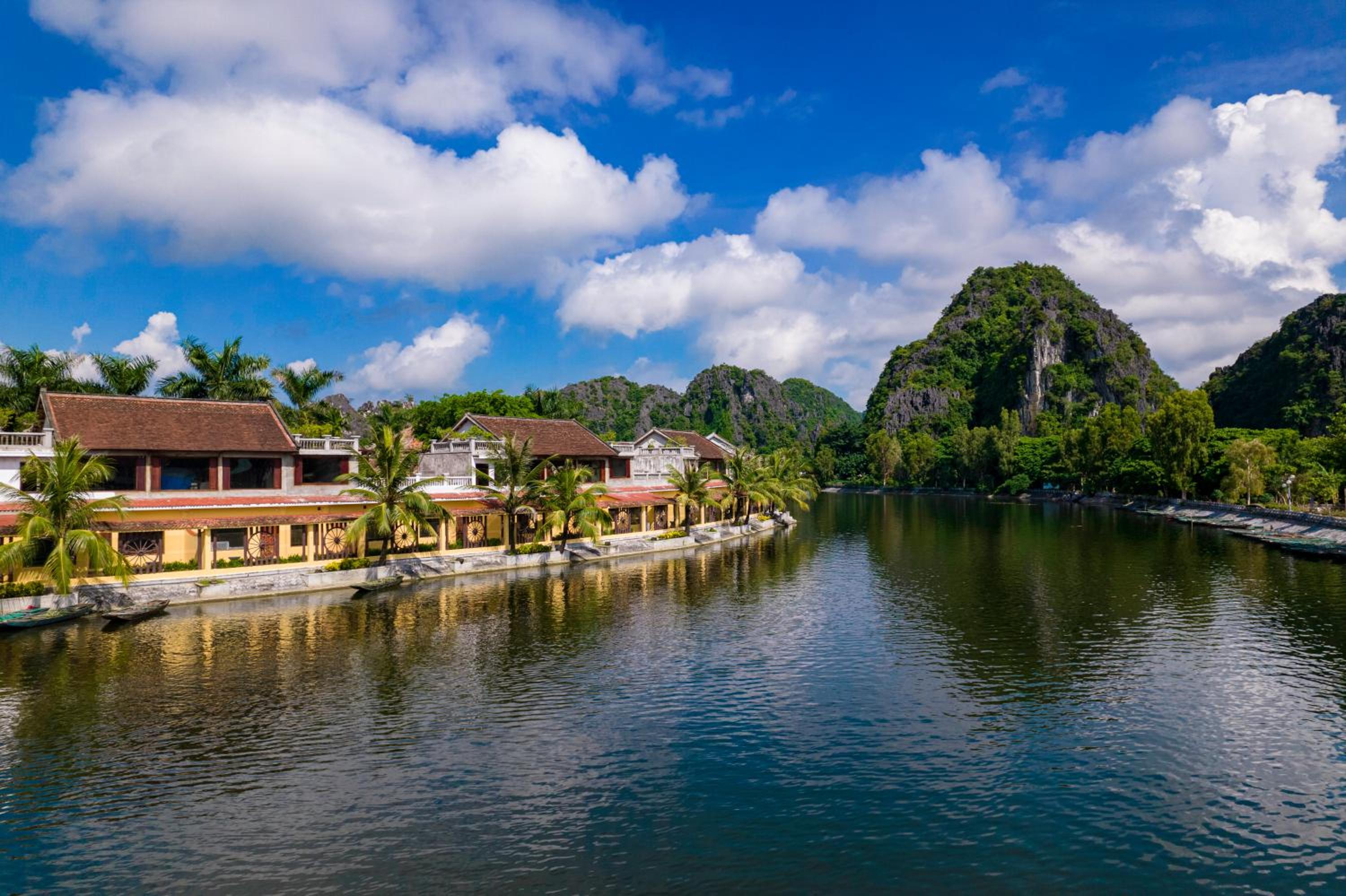 Emeralda Resort Tam Cốc 39