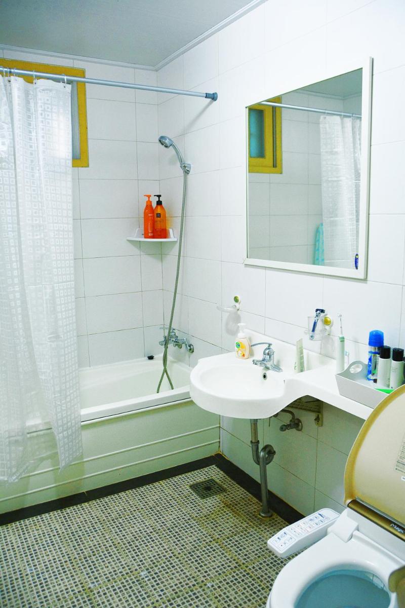 Ganderak Guesthouse