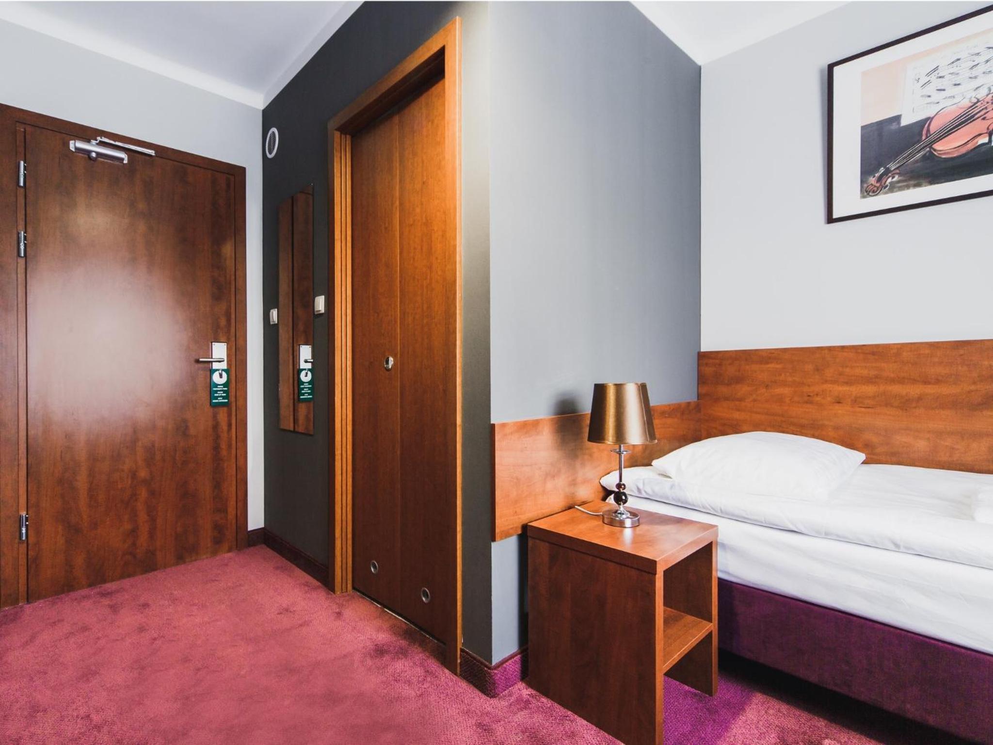 Hotel Chmielna Warsaw photo 19 of 54