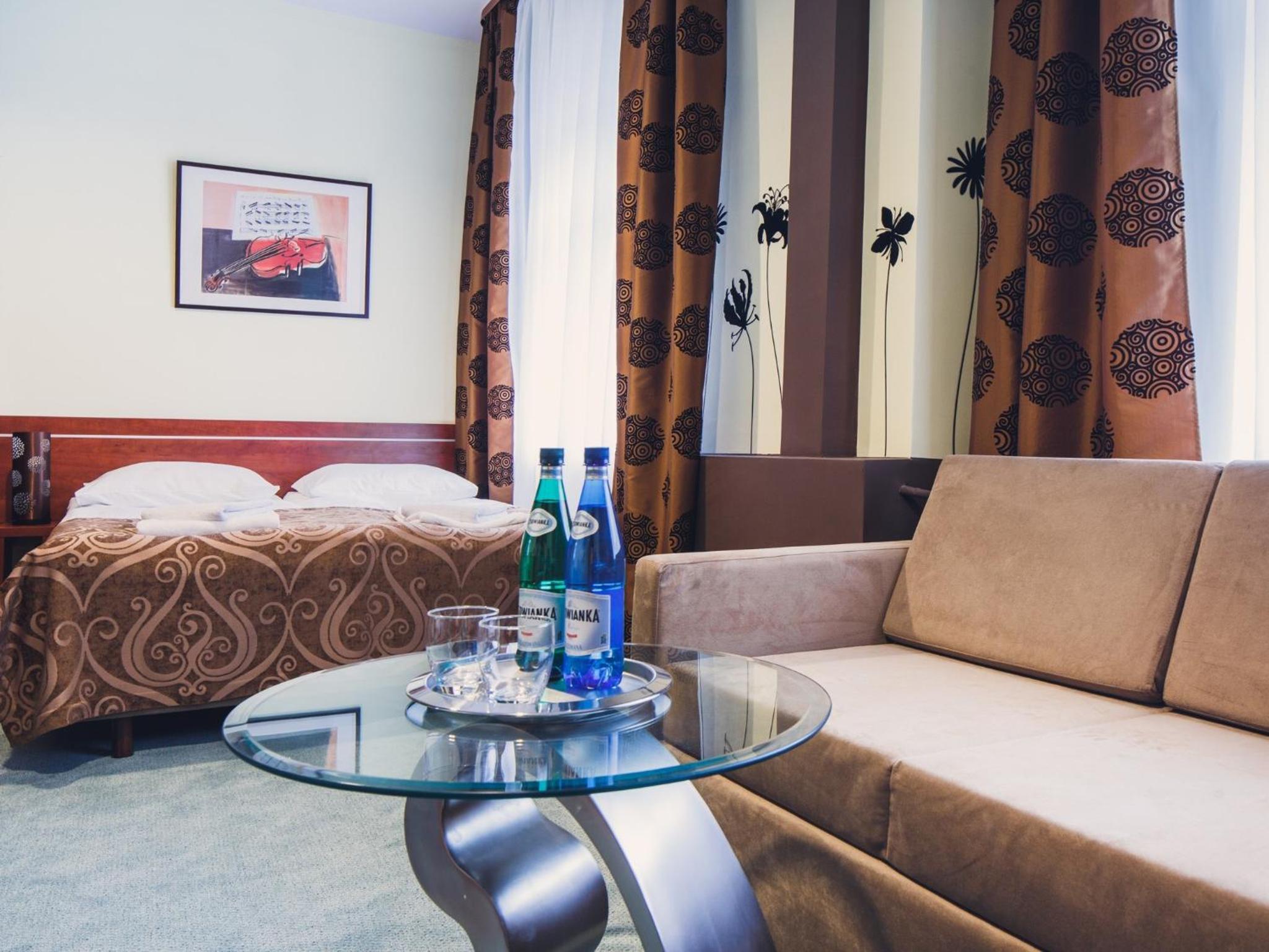 Hotel Chmielna Warsaw photo 40 of 54