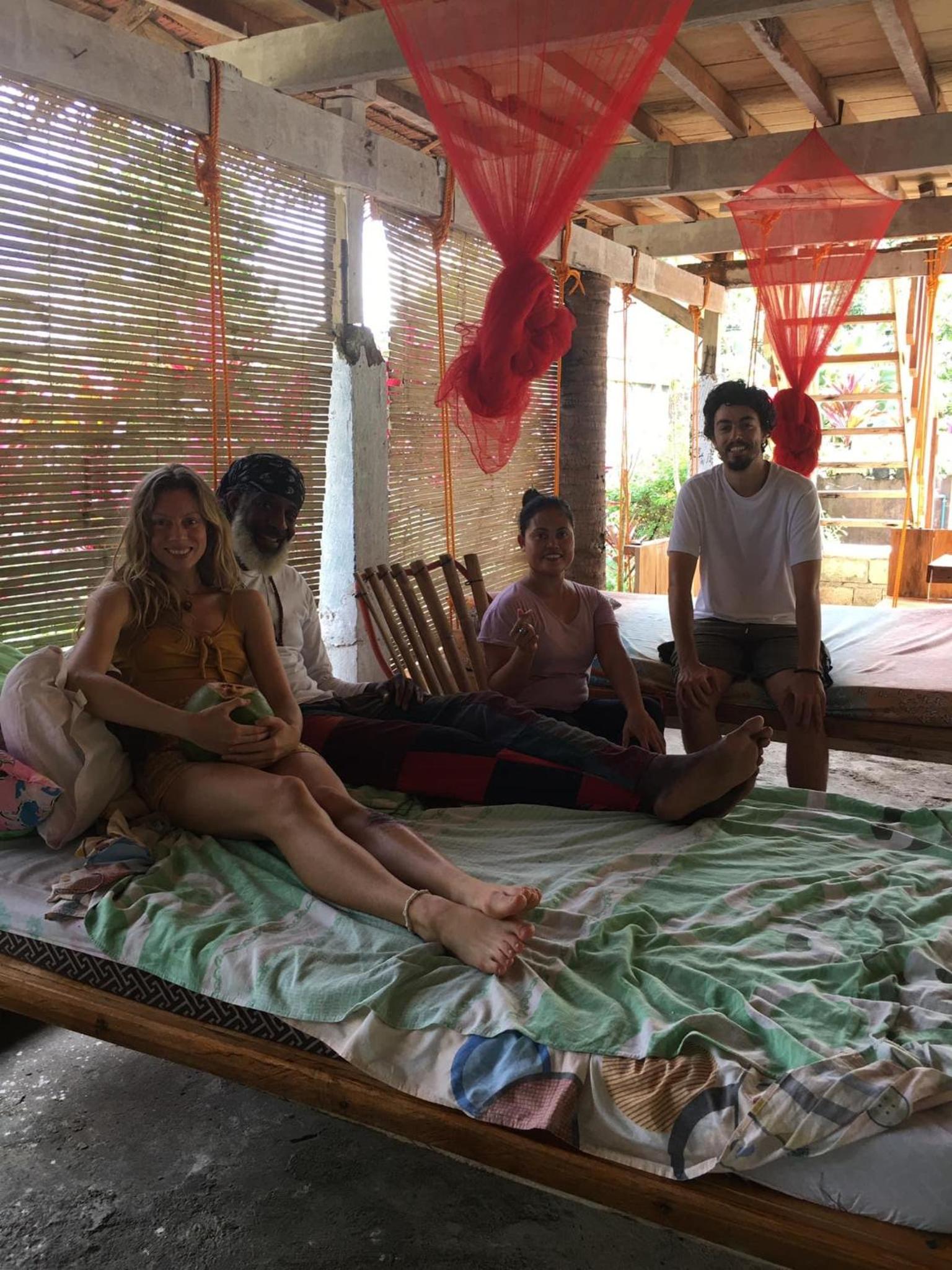 Bohol Hammock Hostel