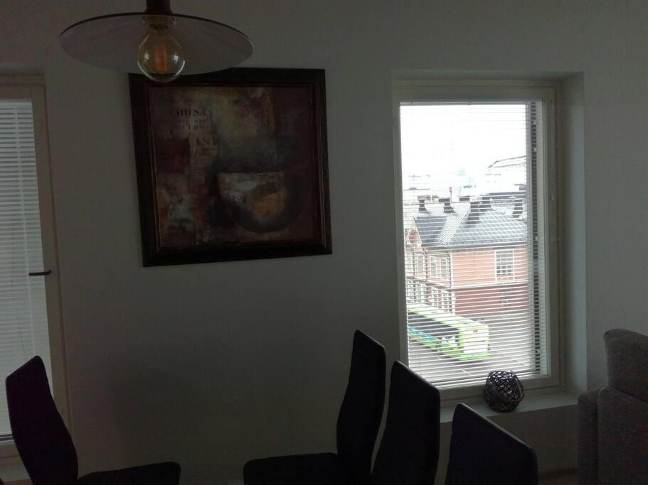 Moderni avara yksiö Jyväskylän ydinkeskustassa