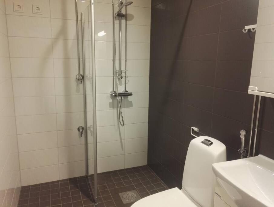 Moderni avara yksiö Jyväskylän ydinkeskustassa