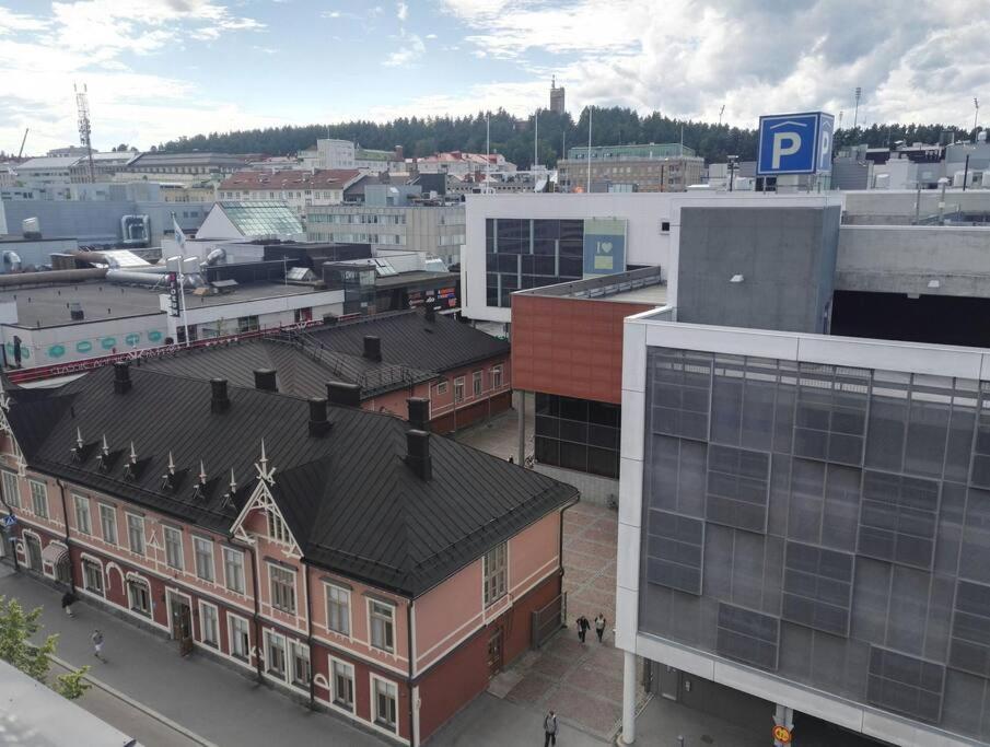 Moderni avara yksiö Jyväskylän ydinkeskustassa
