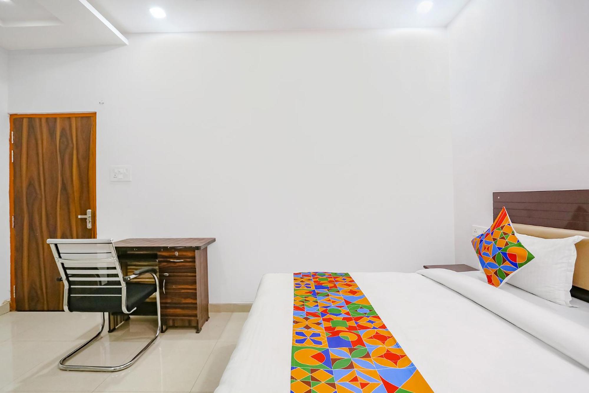 FabHotel KS Grand view 5