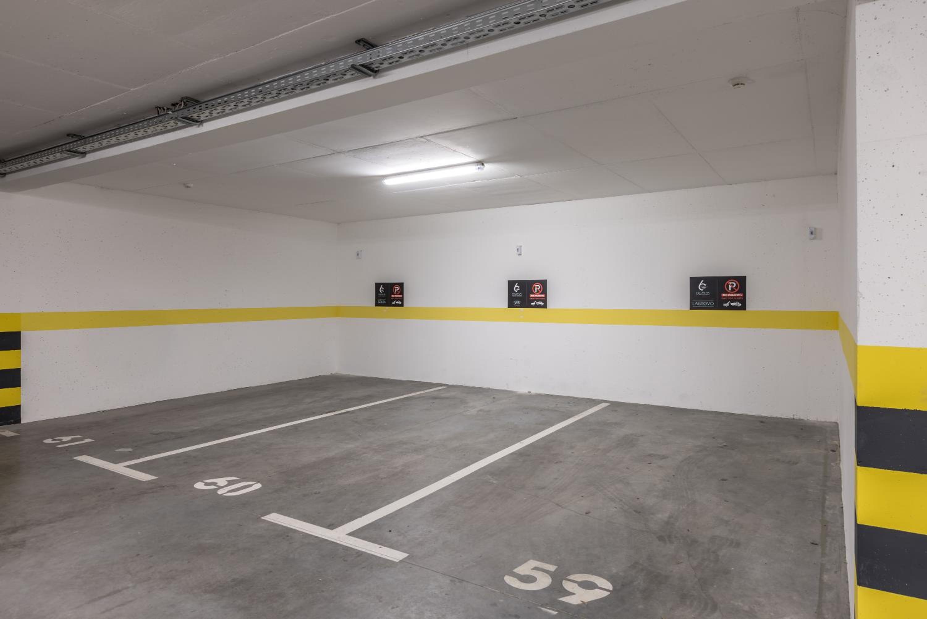 6 Islands - Holiday & Business Apartments - free garage parking view 2