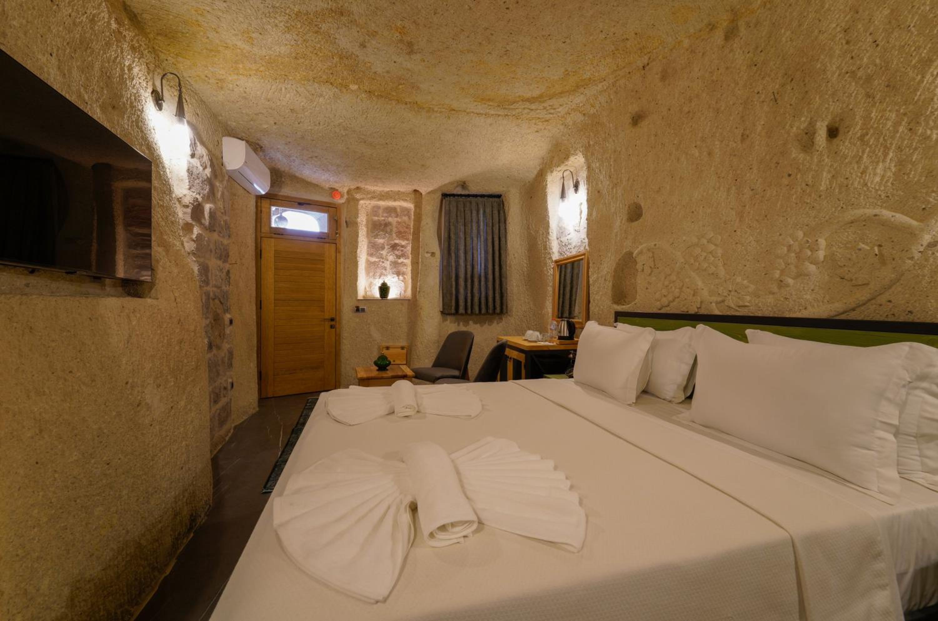 The Niche Cave Hotel - Image 20