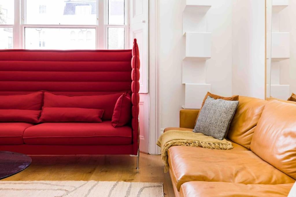 Stunning Notting Hill, 3 BD, fine Street, Garden