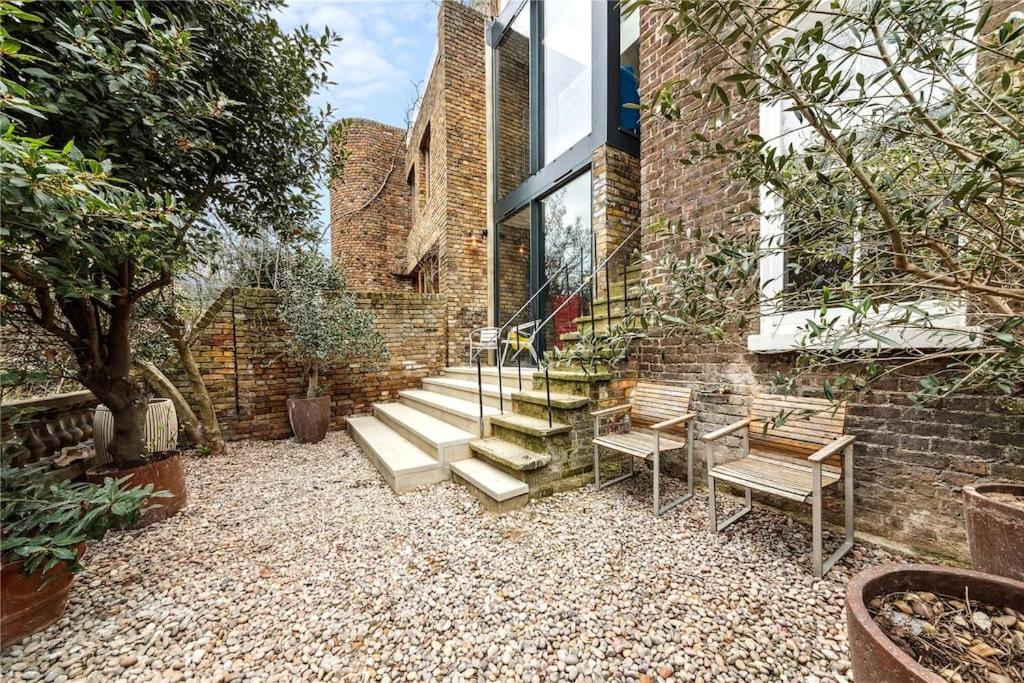 Stunning Notting Hill, 3 BD, fine Street, Garden