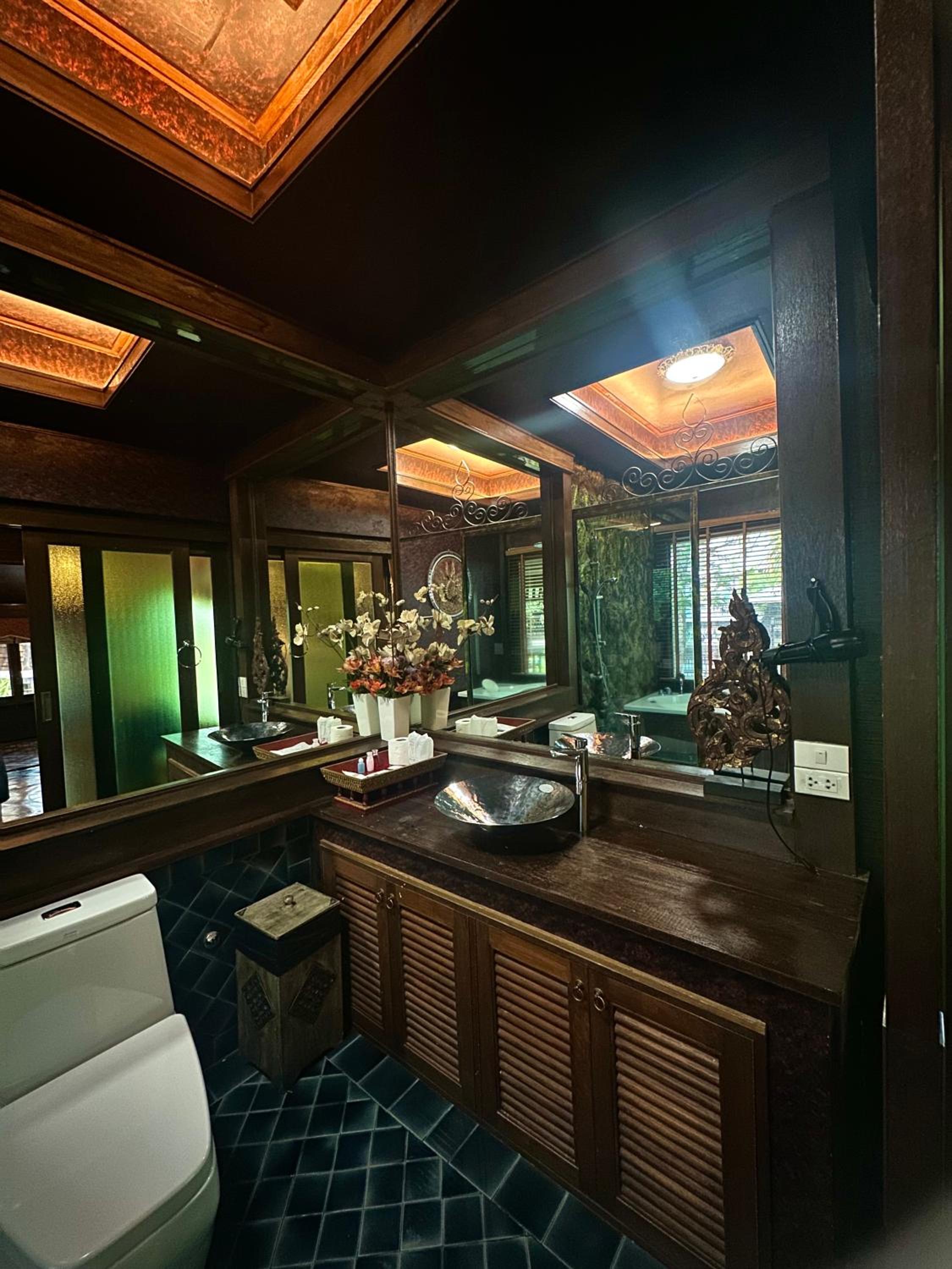 Bantunglom Resort