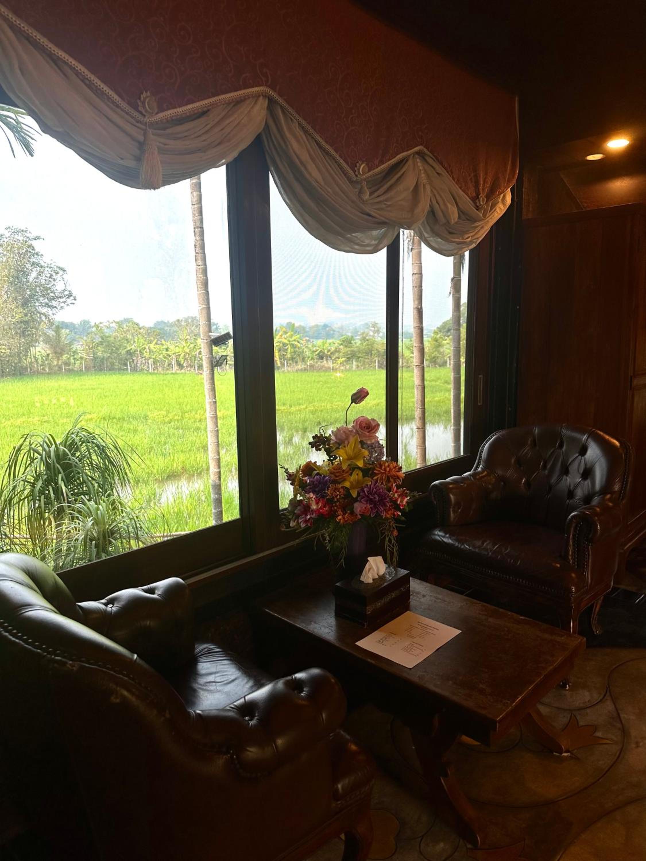 Bantunglom Resort