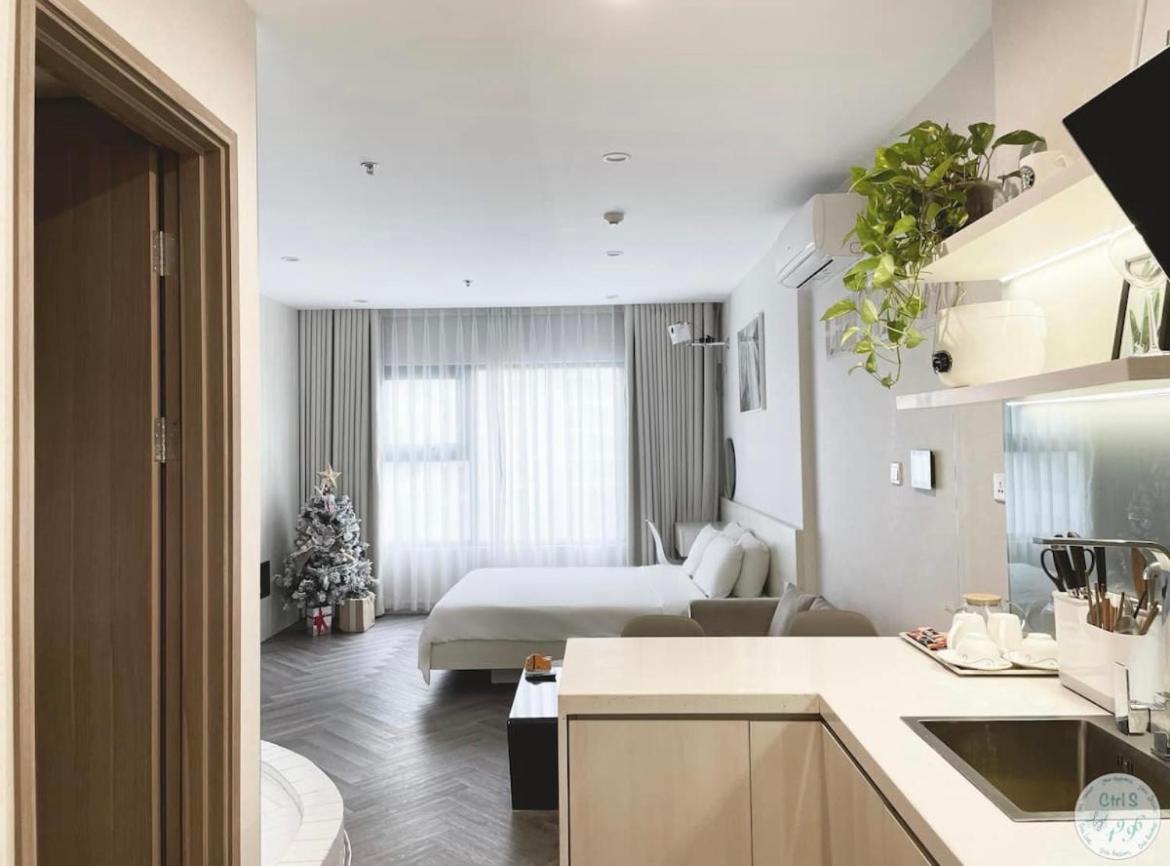 Vinhomes Ocean Park - Ctrl S by 1996 - The Luxe with bathtub - The Light with bathtub and projector - The Vintage with high floor - The Indochine with open