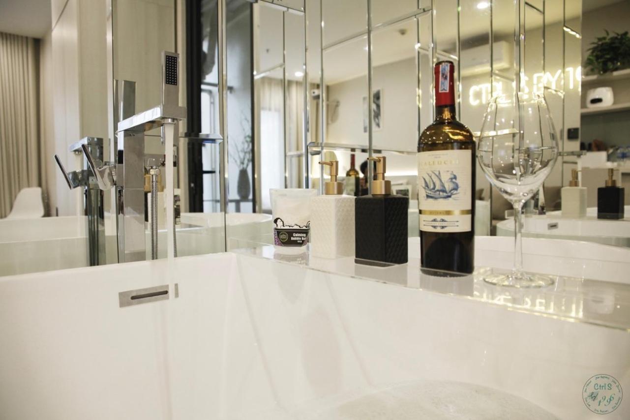 Vinhomes Ocean Park - Ctrl S by 1996 - The Luxe with bathtub - The Light with bathtub and projector - The Vintage with high floor - The Indochine with open