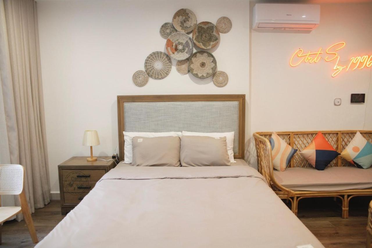 Vinhomes Ocean Park - Ctrl S by 1996 - The Luxe with bathtub - The Light with bathtub and projector - The Vintage with high floor - The Indochine with open