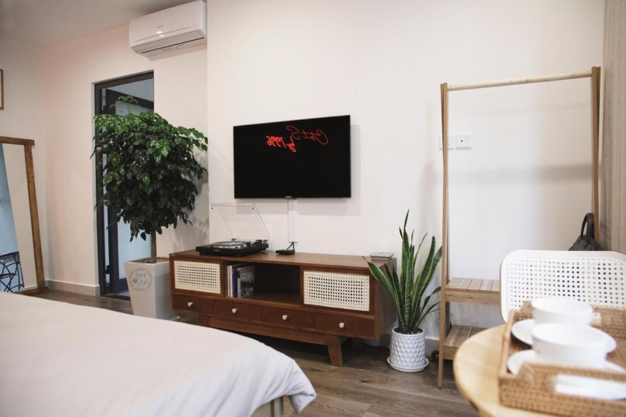 Vinhomes Ocean Park - Ctrl S by 1996 - The Luxe with bathtub - The Light with bathtub and projector - The Vintage with high floor - The Indochine with open