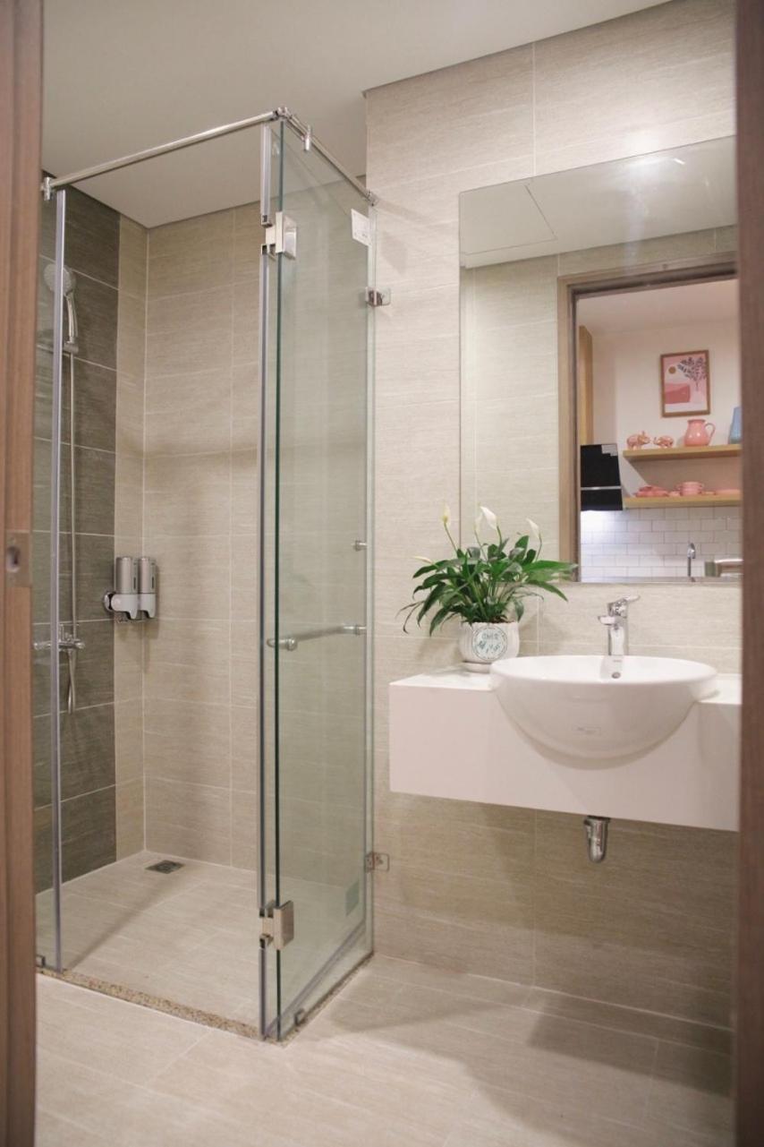 Vinhomes Ocean Park - Ctrl S by 1996 - The Luxe with bathtub - The Light with bathtub and projector - The Vintage with high floor - The Indochine with open