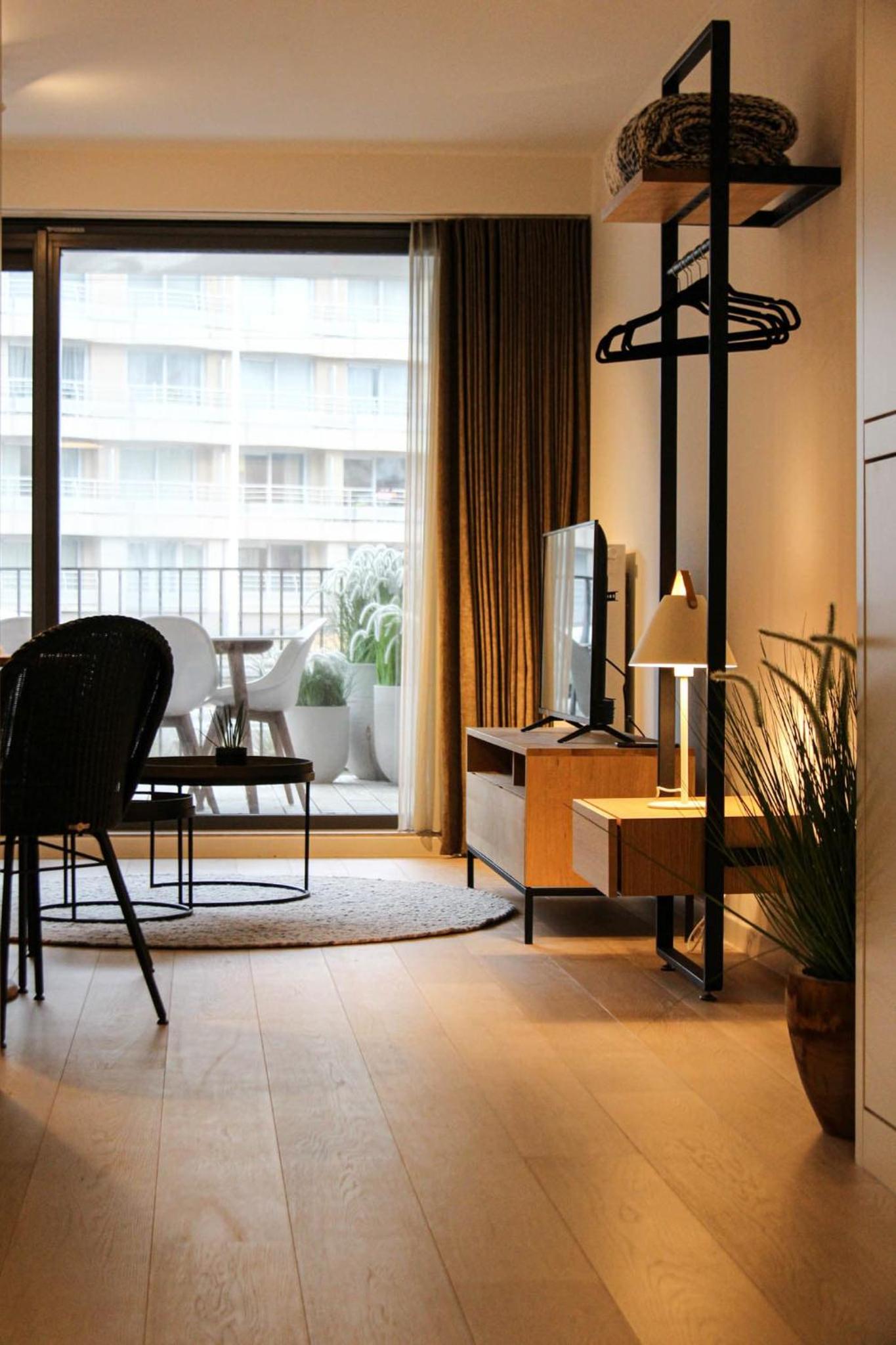 Crystal Residences - Luxurious Seaside Apartments