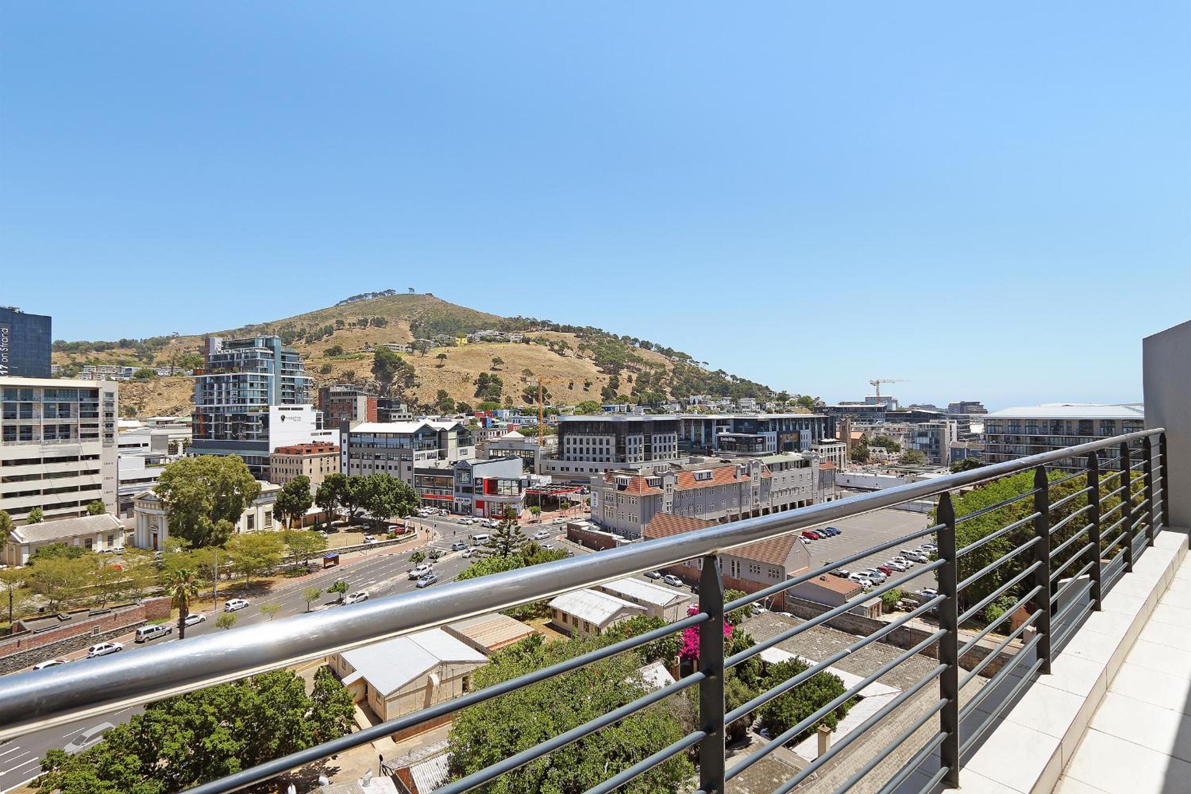 Quayside Apartments by Propr